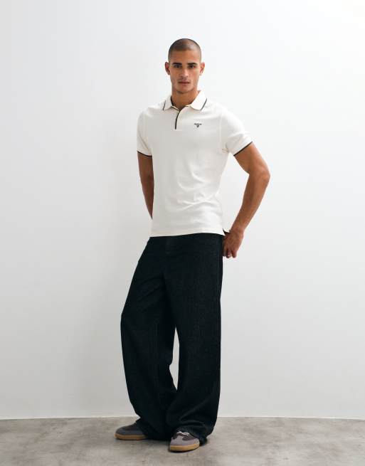 Barbour Callock short sleeve tailored logo polo shirt in white, 2 of 5