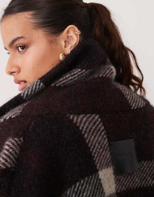 Barbour Carville tartan check zip through knitted cardigan in brown, 3 of 4