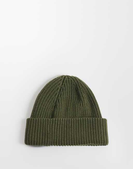 Barbour Cascade knitted logo beanie in green, 3 of 3