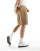Thumbnail 2 van 5
