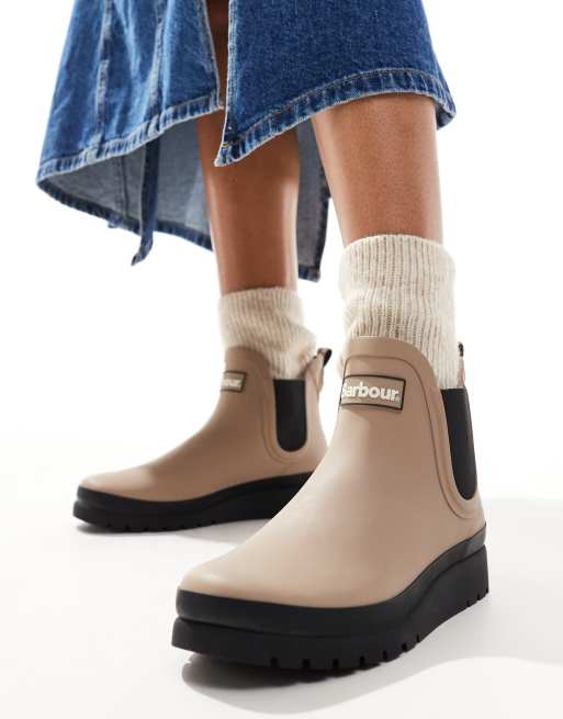 Barbour Clifton wedge chelsea gumboots in light trench / black