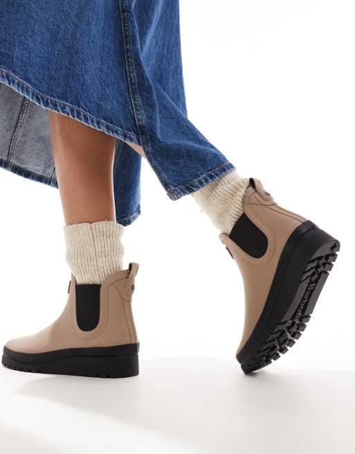 Barbour Clifton wedge chelsea welly in light trench/black | ASOS display picture 2