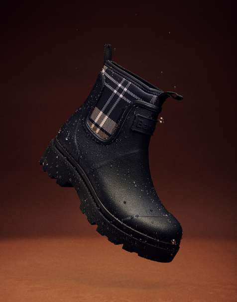 Barbour Cynthia tartan chelsea gumboots in navy - view 1