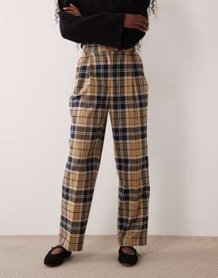 Tweed 1