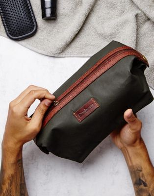 barbour dry wax wash bag