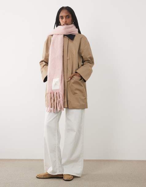Barbour Ellison chunky knit logo scarf in light pink - view 1
