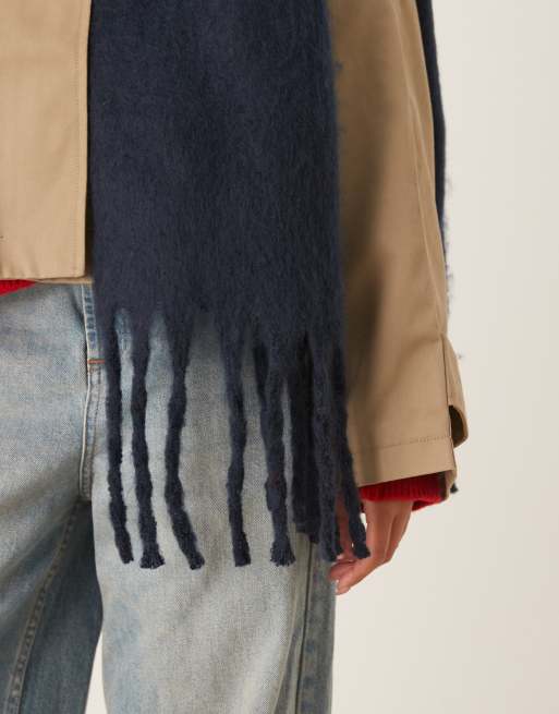 Barbour Ellison scarf in navy , 2 of 3