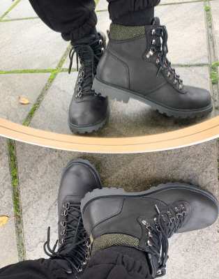 barbour walking boots