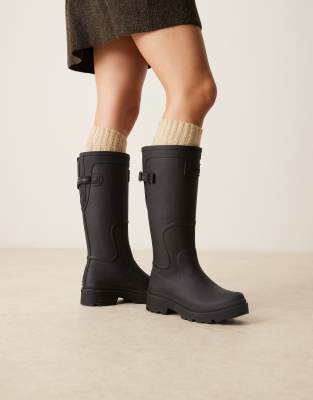  Emilie tall welly  