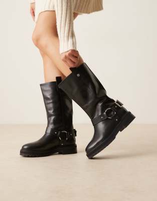  Freya harness boot  