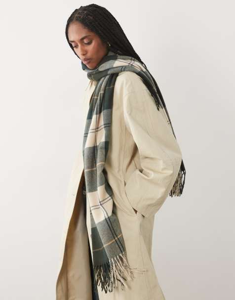 Barbour Hailes knit tartan check scarf in green - view 1