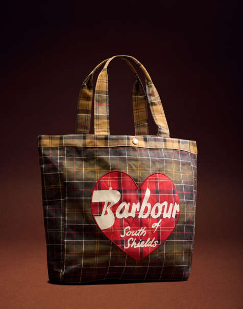 Barbour heart graphic logo tartan check tote bag in green - view 1