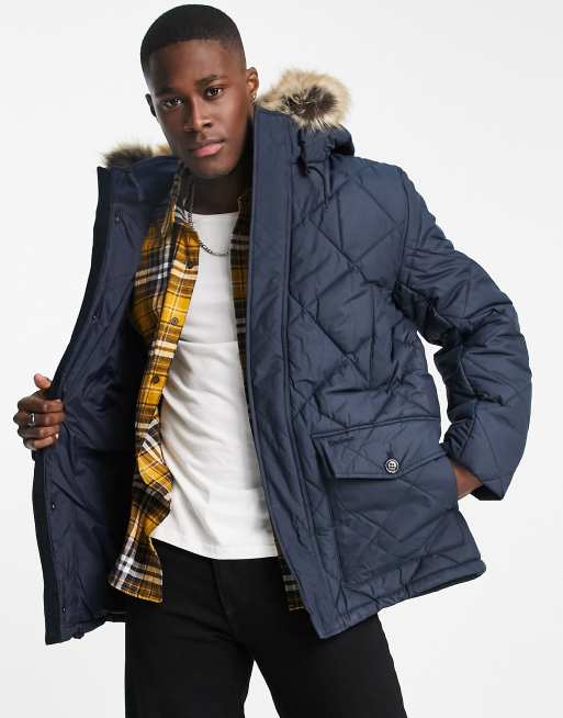 Barbour - Holburn - Gewatteerd jack met capuchon met imitatiebont in marineblauw