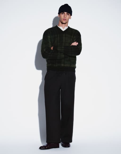 Barbour Hunham tartan check v neck knitted jumper in navy/green, 2 of 5