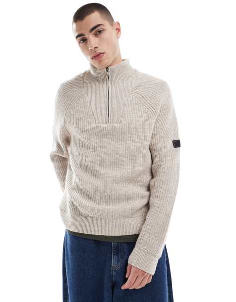 Barbour International – Chester – Strickpullover in Creme mit Trichterausschnitt - view 1