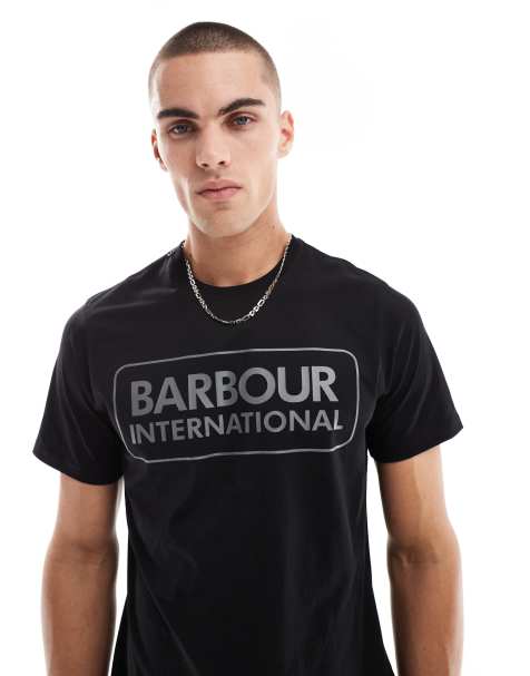 Barbour International - Essential - T-shirt met groot logo in zwart - view 1