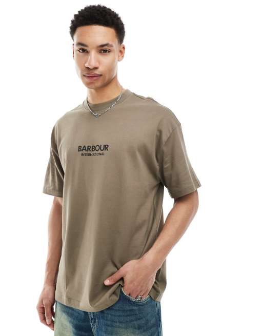 Barbour International - Formula - Oversized T-shirt in kaki, exclusief bij CerbeShops