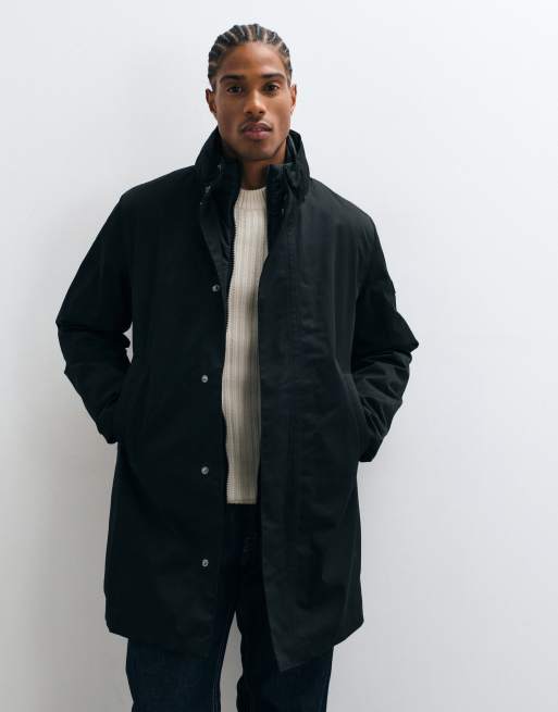 Barbour International Hybridge vandtæt jakke med hætte i sort, 3 af 5