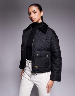Barbour International - Juliana - Kurze Steppjacke in Schwarz