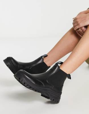 Barbour International Morgan Leather Chunky Chelsea Boots In Black | ASOS