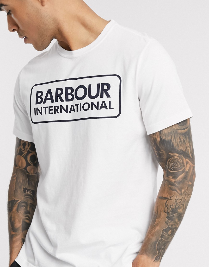 Barbour International - Musthave T-shirt met groot logo in wit
