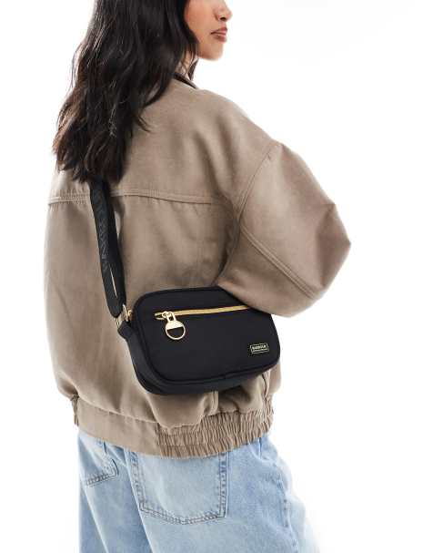 Barbour International – Qualify – Umhängetasche in Schwarz - view 1