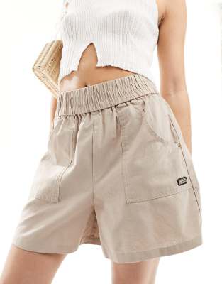 Barbour International - Shorts aus Leinen in Stone-Neutral