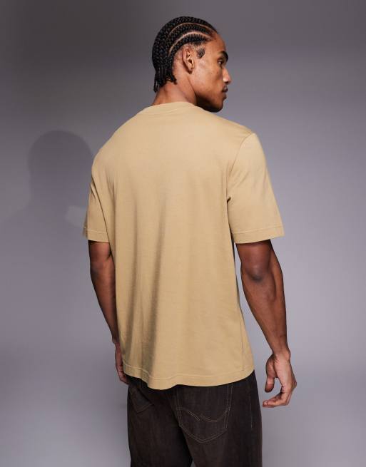 Barbour International – Talisman – T-Shirt in Beige mit Grafik-Logo, 3 von 5