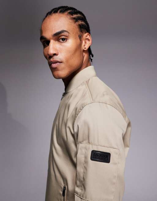 Barbour International – Tardon – Beige bomberjacka med dragkedja och logga, 4 av 5