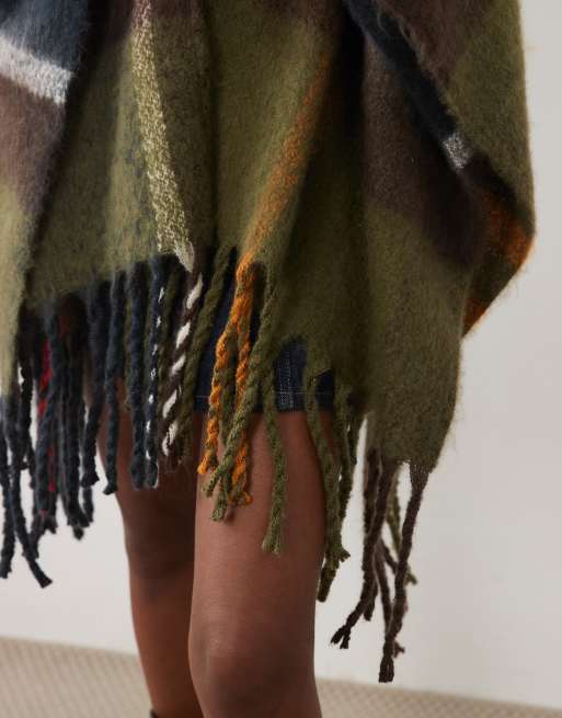 Barbour Isla Boucle knit tartan check serape poncho scarf in green, 3 of 3