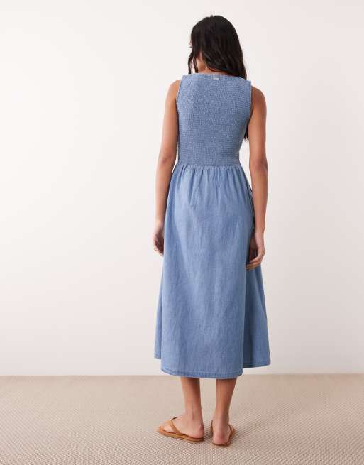 Barbour Josie shirred maxi dress in blue, 3 of 4