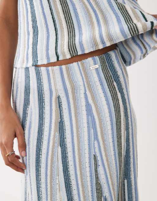 Barbour Josie textured knitted maxi skirt in blue stripe (Part of a set), 2 of 5