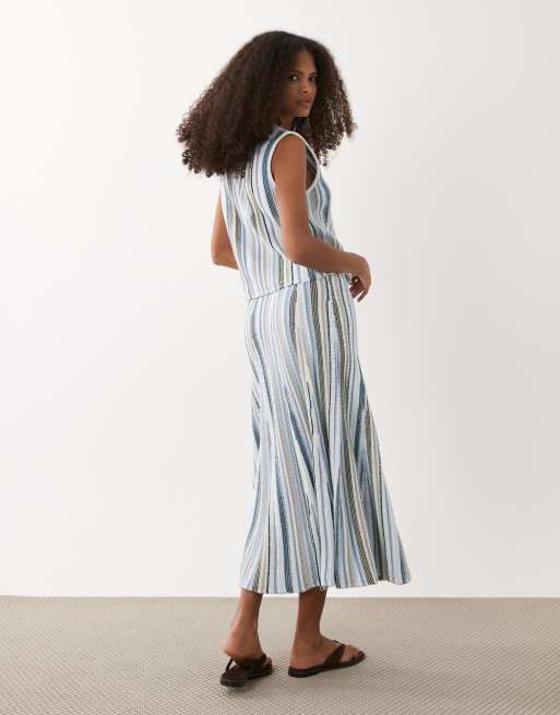 Barbour Josie textured knitted maxi skirt in blue stripe (Part of a set), 3 of 5