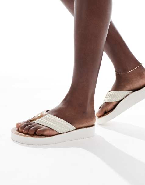 Barbour Kelburn thongs in white - view 1