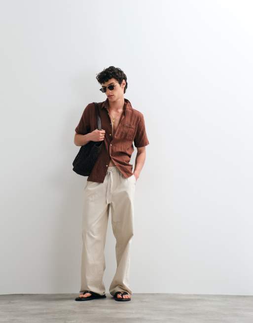 Barbour Kingswood short sleeve woven summer shirt in brown, 2 of 5