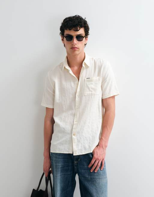 Barbour Kingswood short sleeve woven summer shirt in cream, 5 of 5