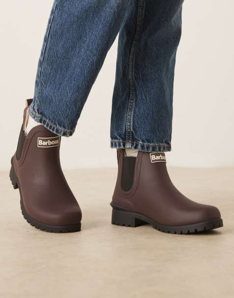 Barbour Kirkton chelsea gumboots in fudge - view 1