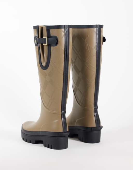 Barbour Leigton tartan tall welly boot in beige, 7 of 7