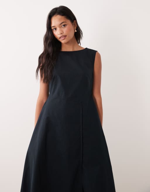 Barbour Liza cut-out back detail maxi dress in black, 2 of 4
