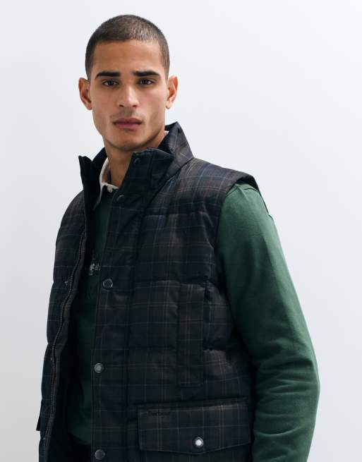 Barbour Lonnen tartan check puffer gilet in navy/green, 4 of 5