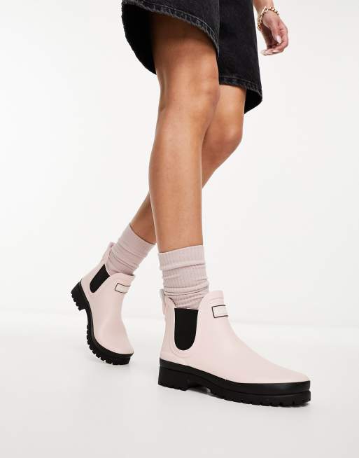 Barbour Mallow gumboots in pastel pink