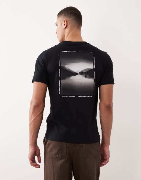 Barbour parkend photographic relaxed t-shirt in black - view 1