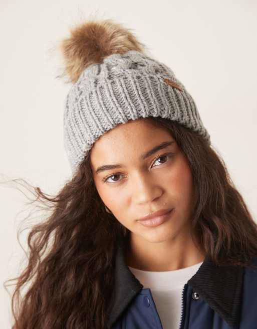 Barbour Penshaw beanie hat in grey , 2 of 3