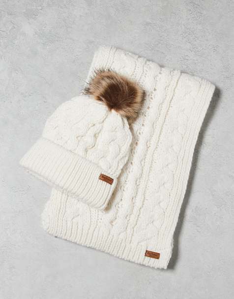 Barbour Penshaw beanie & scarf gift set in cloud - view 1