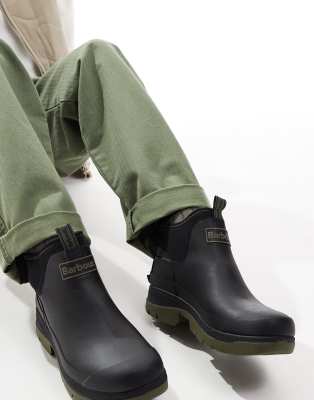 Size 12.0 Barbour Barbour Ridge wellington boots in black boots