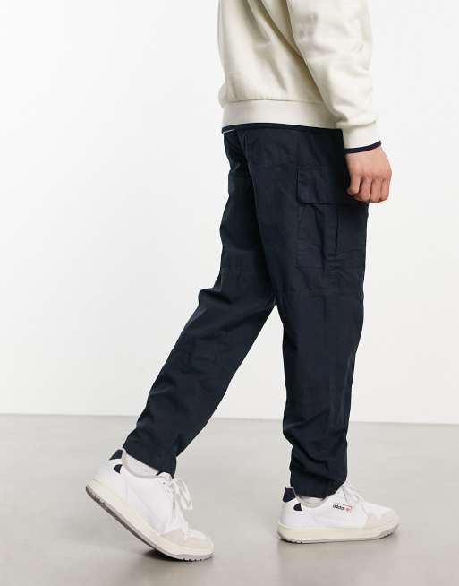 Man Straight Leg Ripstop Cargo Trousers