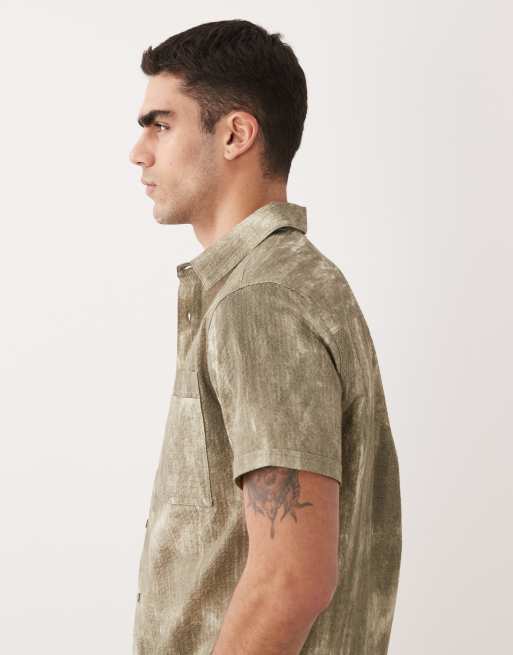 Barbour Ross short sleeve washed leaf print relaxed shirt in khaki, 4 of 5