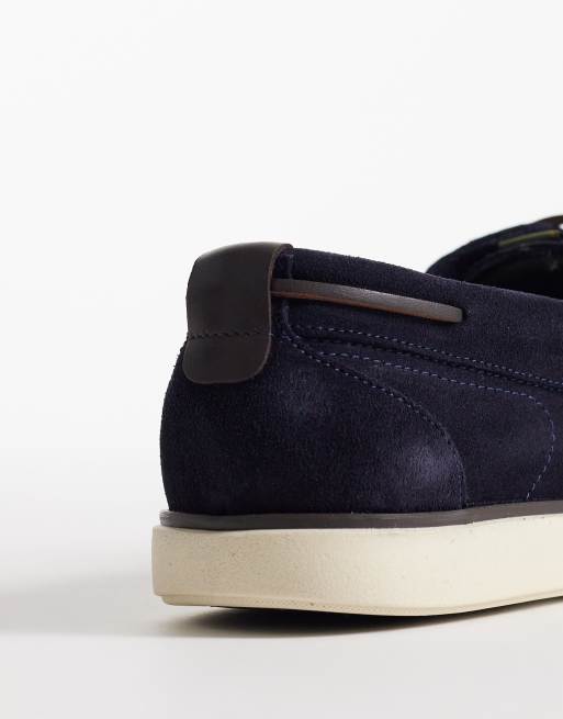 Barbour Rothley suede boat shoe in navy, 3 of 5