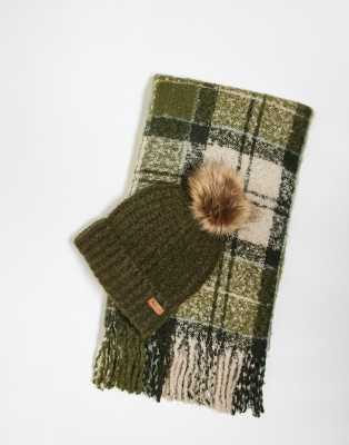 Barbour Saltburn beanie and tartan scarf gift set in green