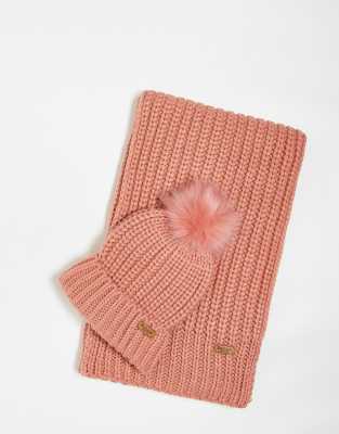 Barbour Saltburn beanie & scarf gift set in pink